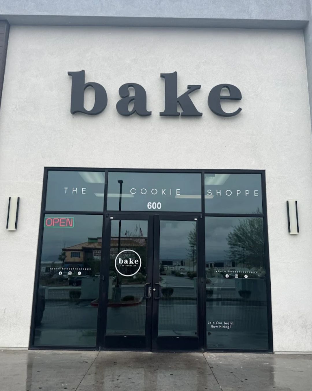 Bake The Cookie Shoppe exterior